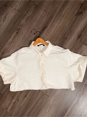 Cropped Top | Cream Boxy Button-Down |Trending Top